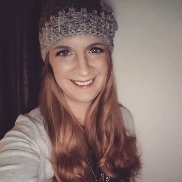 Meet your Posher, Tara - Picture 7 of 8